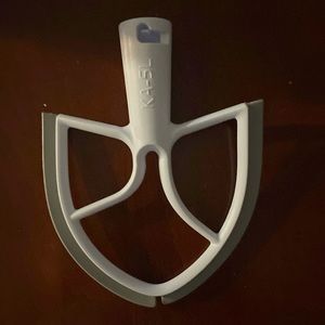Kitchen Aid beater blade. Brand new. KA-TH for 5 qt bowl lift